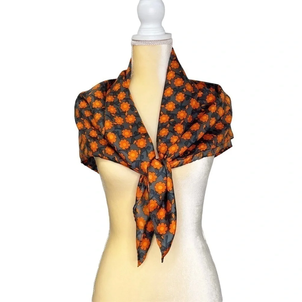 Silk Scarf Hand Rolled 34.5” Square Orange Gray Poppy Sunflower Daisy EUC